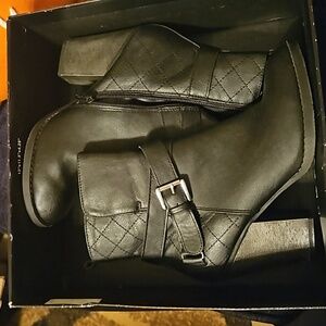 Women's Boots